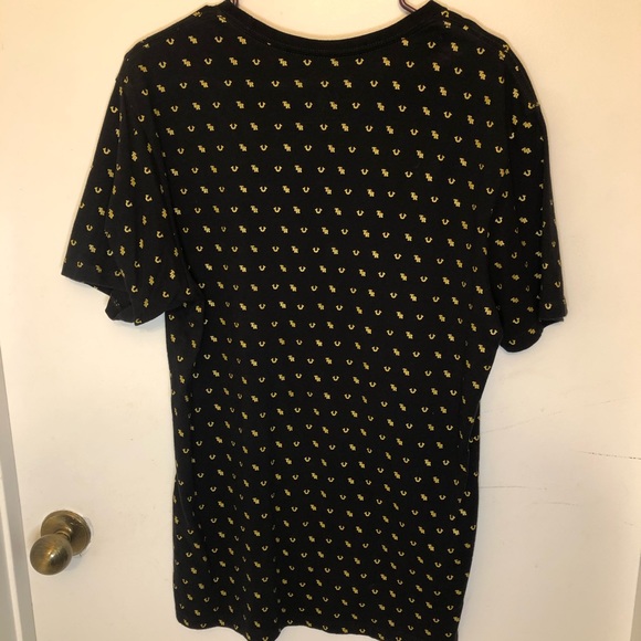 ALLOVER MONOGRAM TEE - Picture 5 of 5